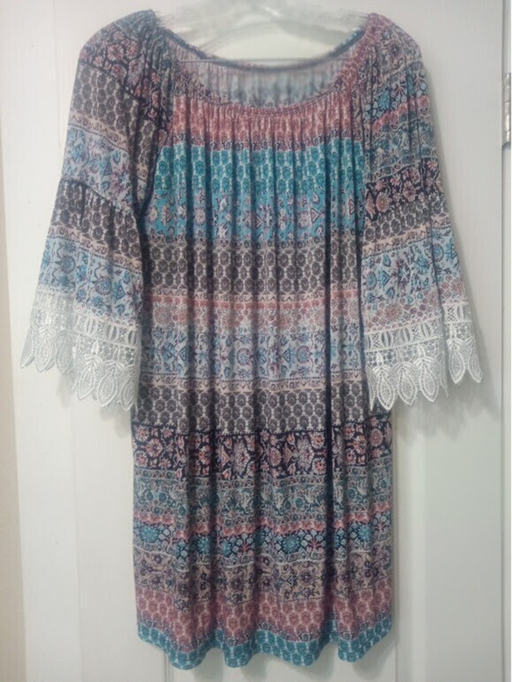 Boho Lace-Trim Tunic | Comfy | Perfect for casual days GUC